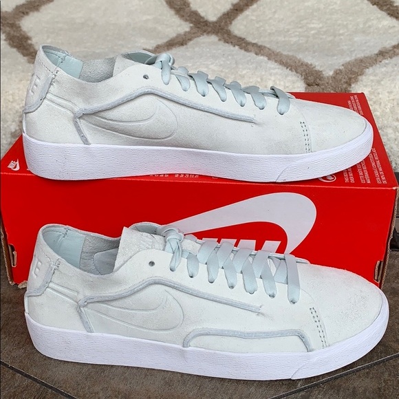 NIKE W BLAZER LOW DECON GHOST AQUA/GHOST AQUA-WHIT - Picture 2 of 16